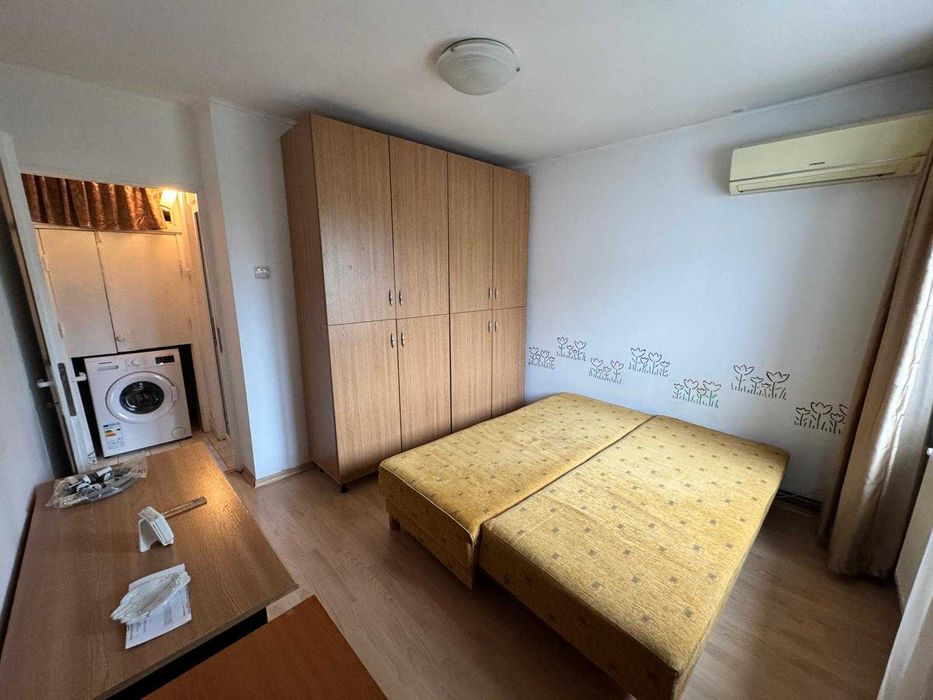 Apartament 2 camere, decomandat, Nicolina 2