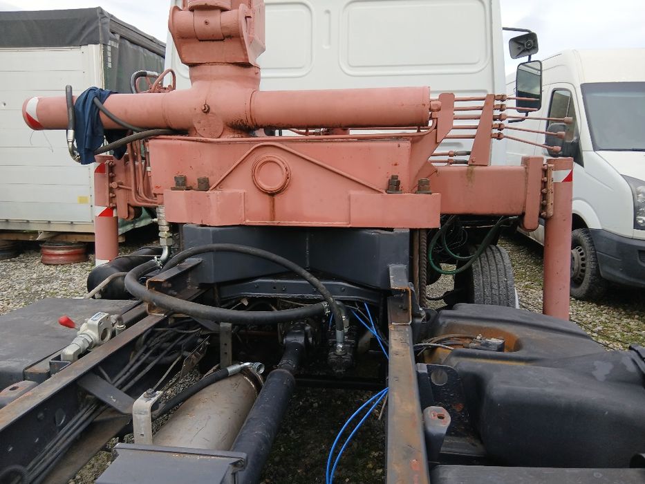 Renault midlum  cu macara vand sau schimb