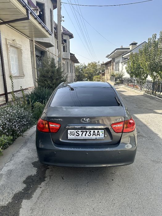 Hyundai avante 2009