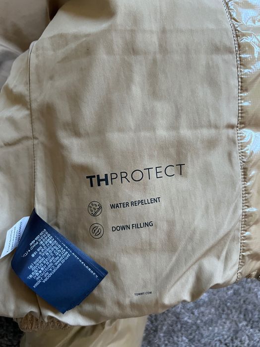 Geaca Tommy Hilfiger