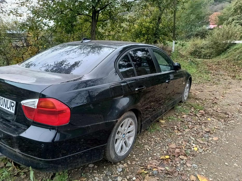Vând BMW seria3 E90