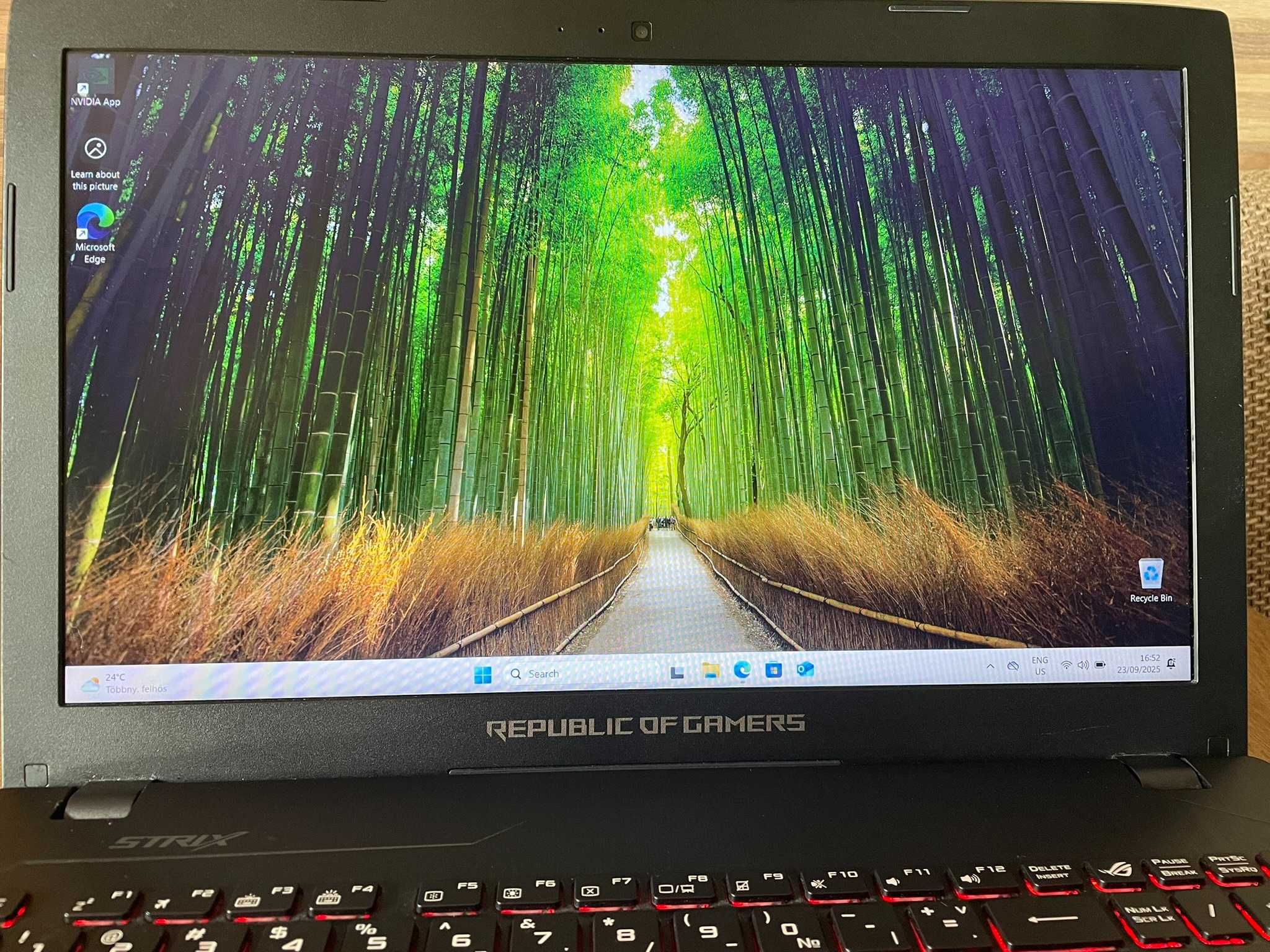 ASUS ROG GL553V – геймърски лаптоп CPU i7 , GPU 1050, 16GB RAM ,1TB