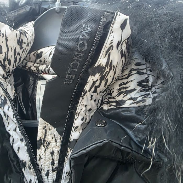 Geaca  M o n c l e r ,nr 2, ski