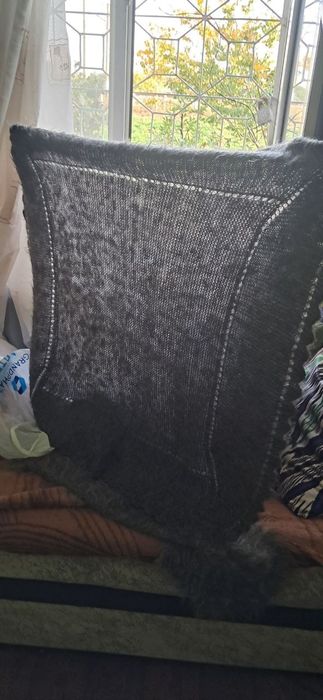 Платки пуховые ручная вязка