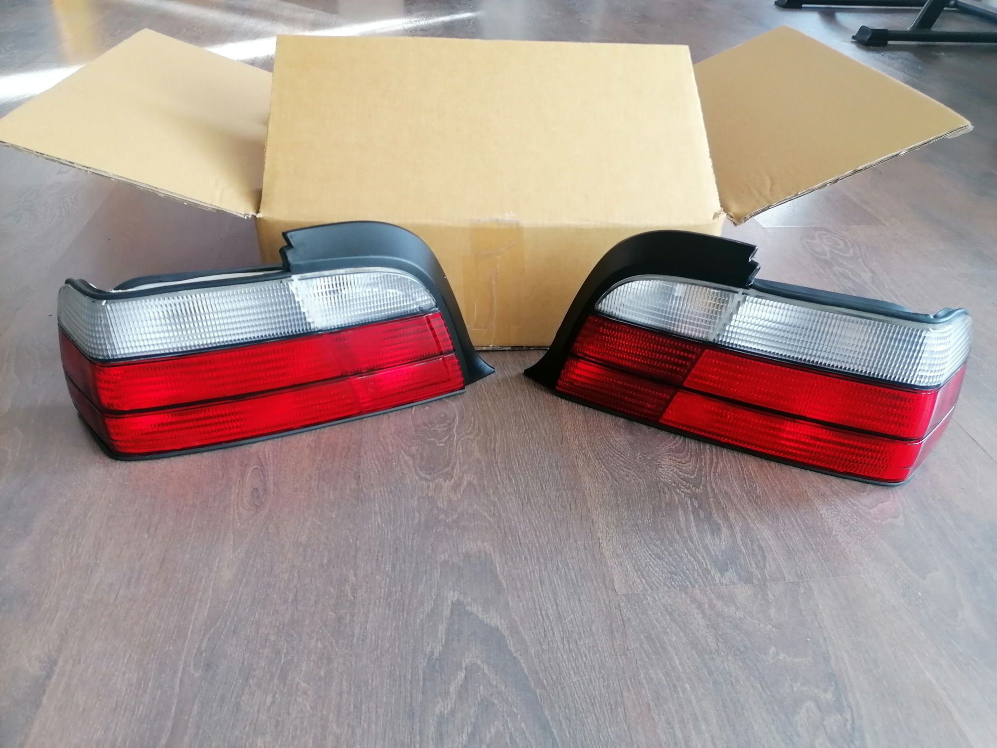 Нови стопове за БМВ Е36 Купе  bmw e36 facelift Светли
