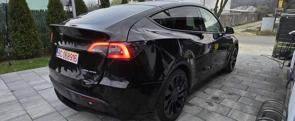 Tesla Model Y Performance 2022