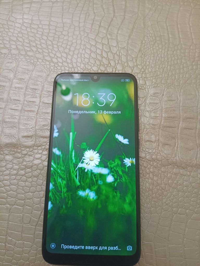 Продается  две штуки Redmi 7