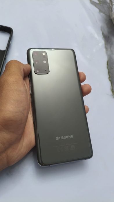 Самсунг S20 Plus 8/128gb