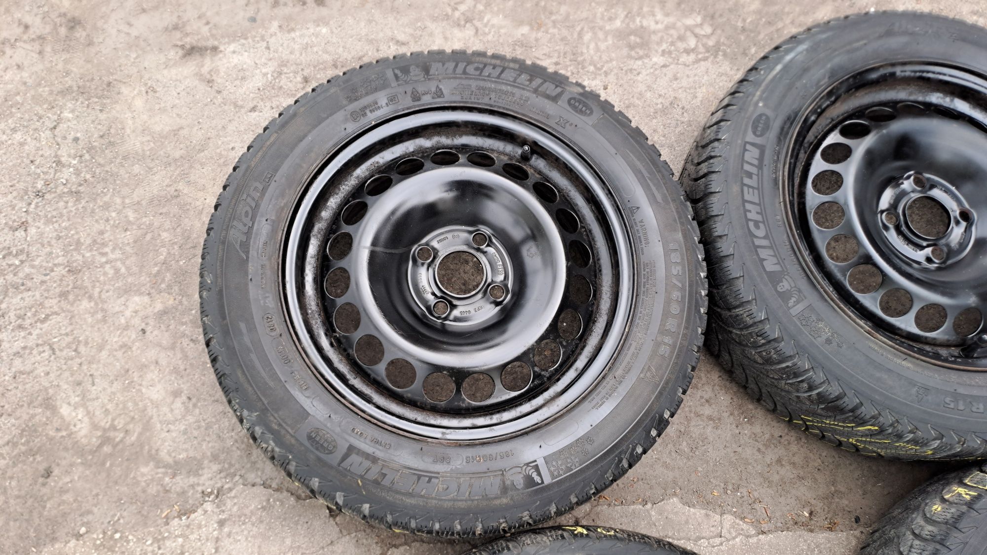 15" 4Х100мм Опел 6J ET39, 4X100 OPEL Джанти с гуми