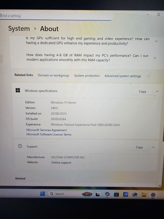 Vând laptop in stare perfecta de funcționare