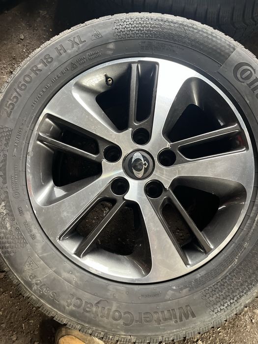 Оригинални акминеви джанти с гуми 5.130.18 .255.60.18 за Рехстон