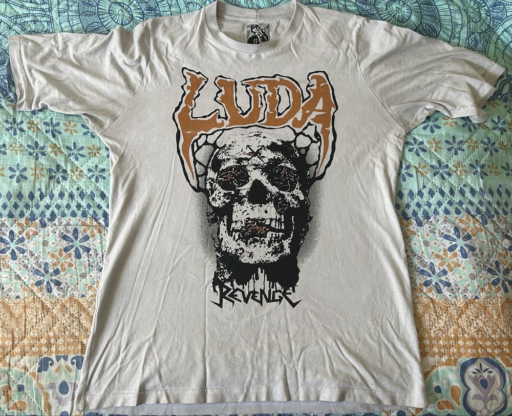 Тениска Luda