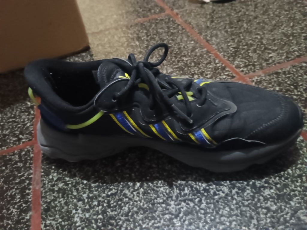 Adidas Ozweege Черно Синьо Жълто
