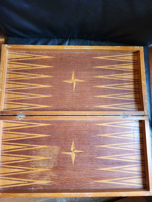 шах на дървена и хартиена основа, р-р 48х48 см, комплект с фигурите