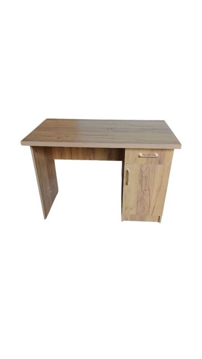 иш столи ва компютер учун стол