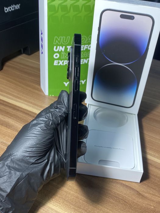 iPhone 14 Pro Max • 256 GB • Space Black