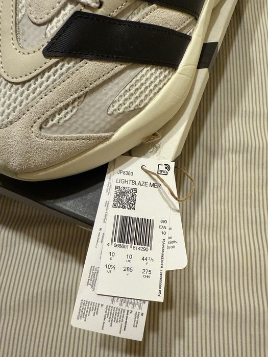 Adidas Lightblaze Marimea 44