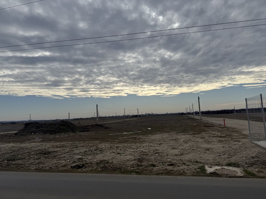 Teren intravilan de vazare de inchiriat strada Barajului 1000 m2 de