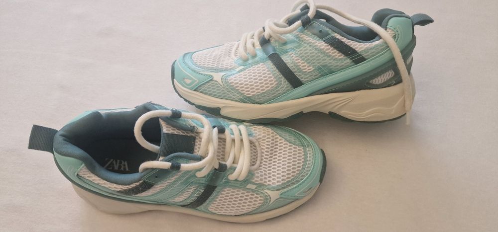 Adidasi nike originali