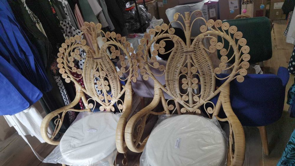 Set 2 scaune ratan lucrat manual BELIANI, pret/set