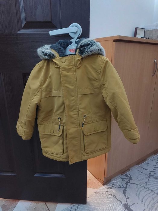 Geaca pentru copii 2-3 ani. De iarna.