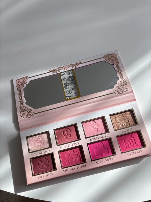 Vand doua palete farfuri PLouise