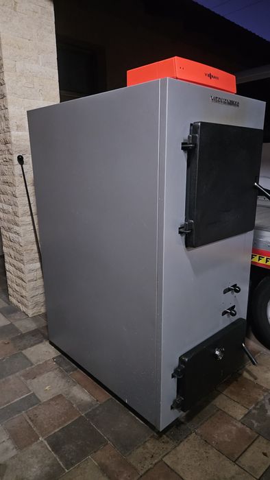 Cazan pe lemne Viessmann Vitoligno 100