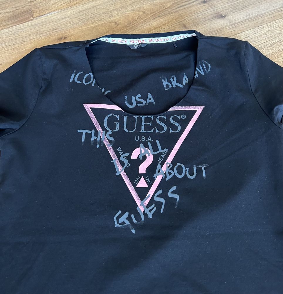 Тениска Guess чисто нова