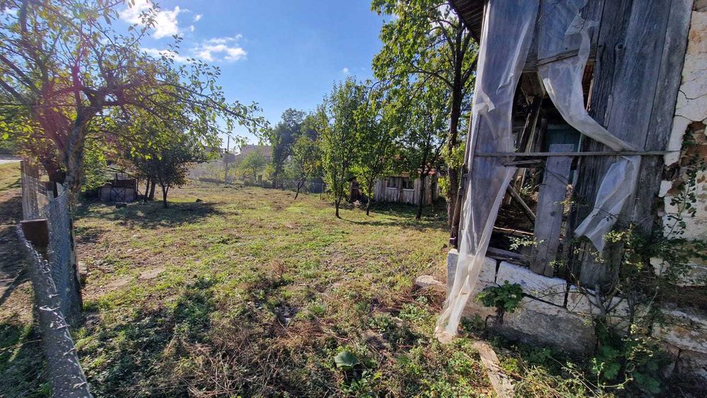 Teren Intravilan ( Marginea Pădurii/Jugureni -Prahova