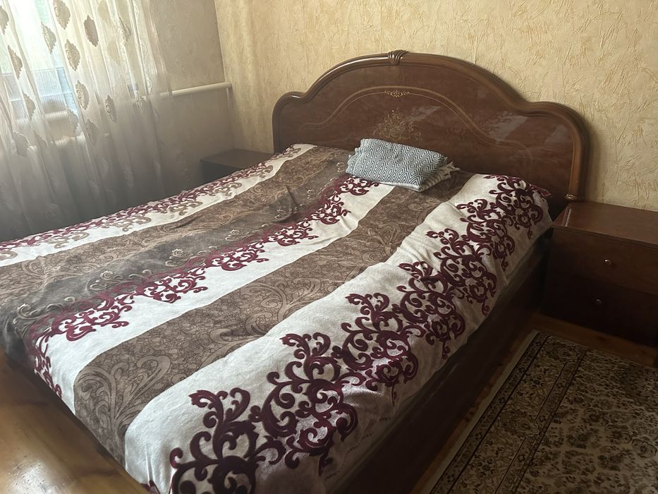 Продам спальни гарнитур