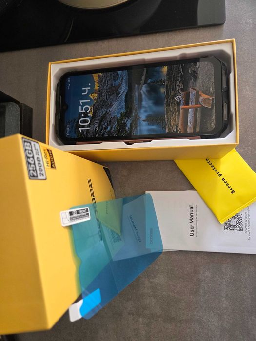 Мобилен телефон Dodgee