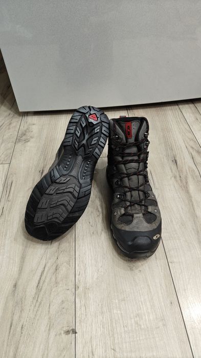 Salomon mărimea 44.5