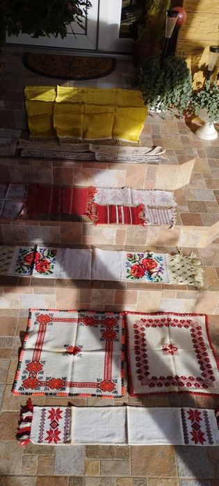 Lot obiecte artizanale foarte vechi