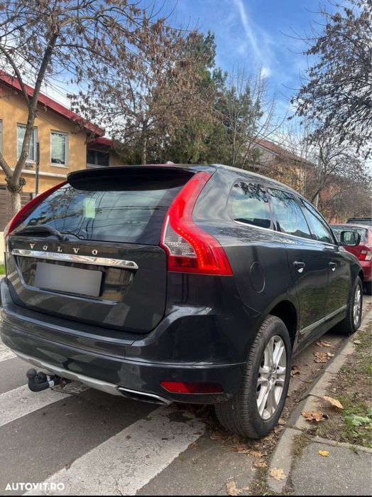 Volvo XC60 T5 AWD R-Design