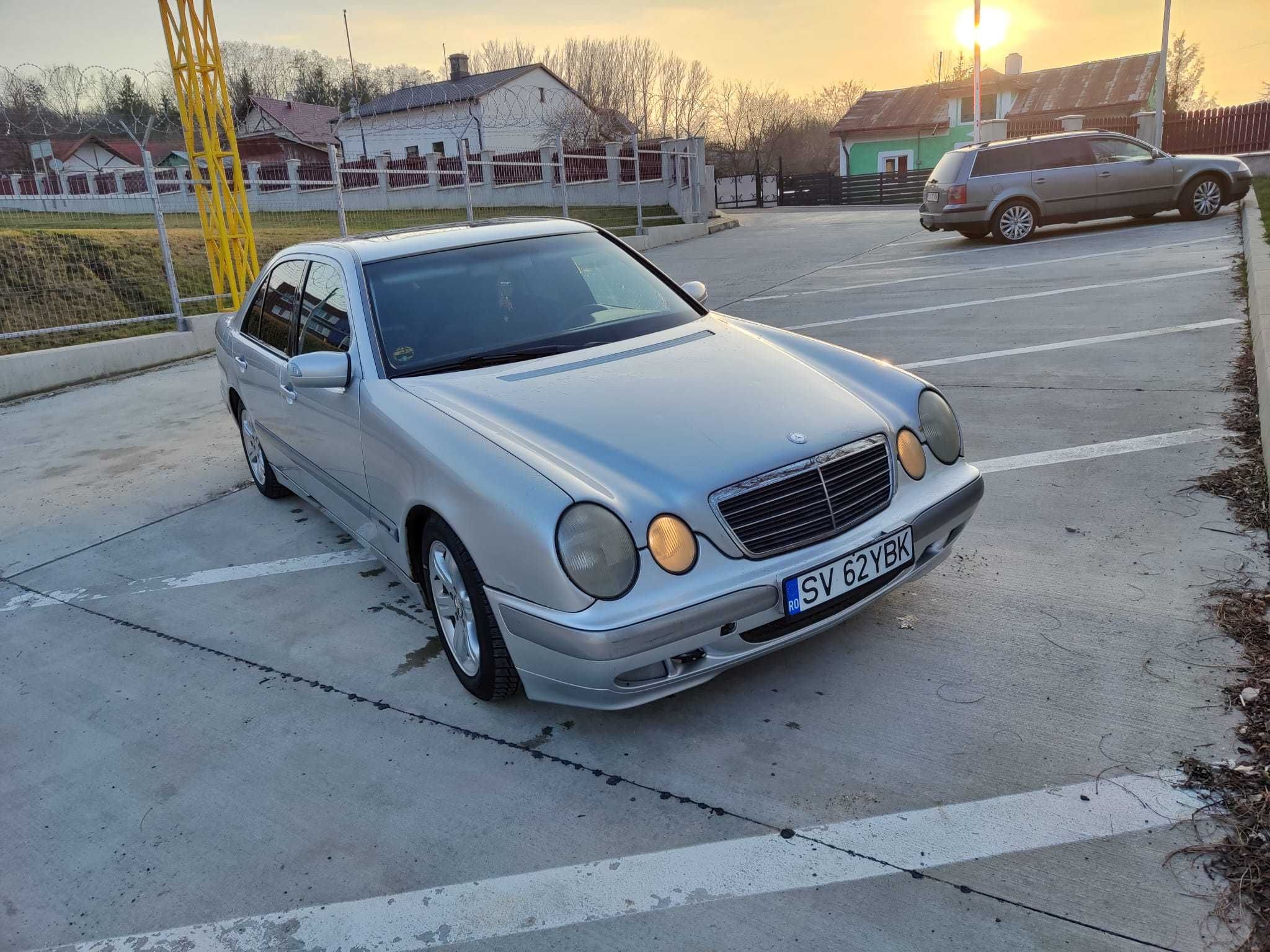 Mercedes e220d /