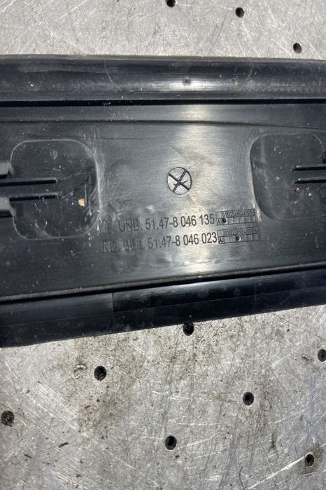 Ornament prag fata dreapta 51.47-7 181 011 BMW Seria 7 F01/F02