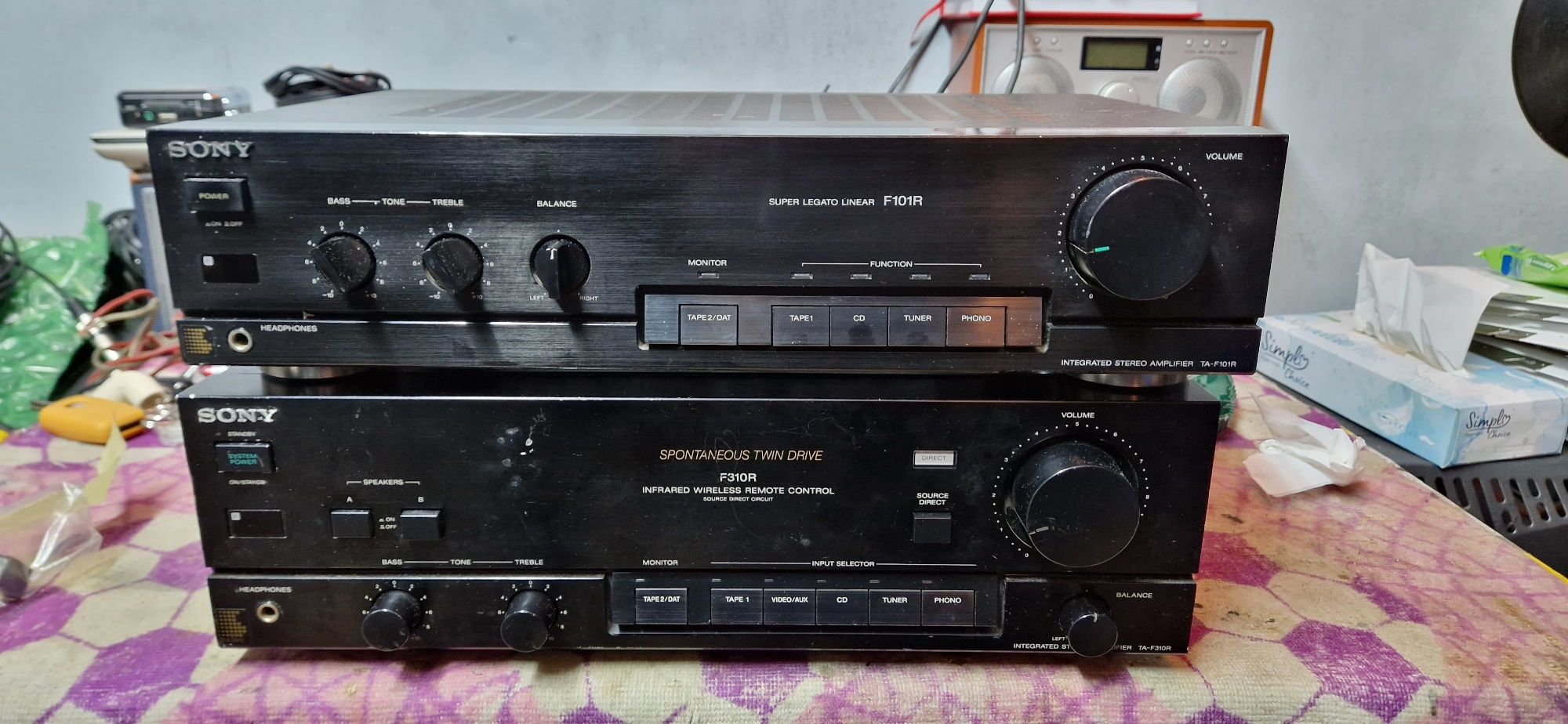 Amplificator sony f310r