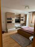 Vând apartament 2 camere, zona Iorga