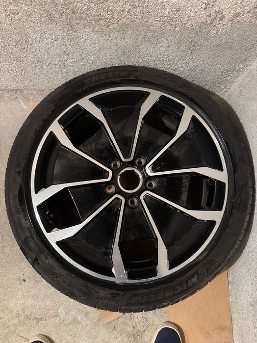 Оригинални джанти порше тайкан 20 цола Porsche taycan