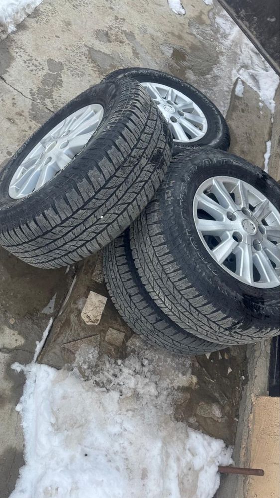 Шины с дисками в хорошем состояний