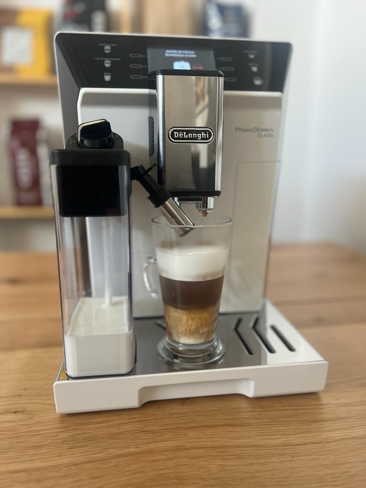 DeLonghi Primadona Class, Espressor, Mașina de cafea