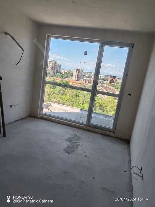 Продава се Двустаен апартамент в Пловдив, Южен - 73 кв.м за 1086 €/кв.м - Снимка #2