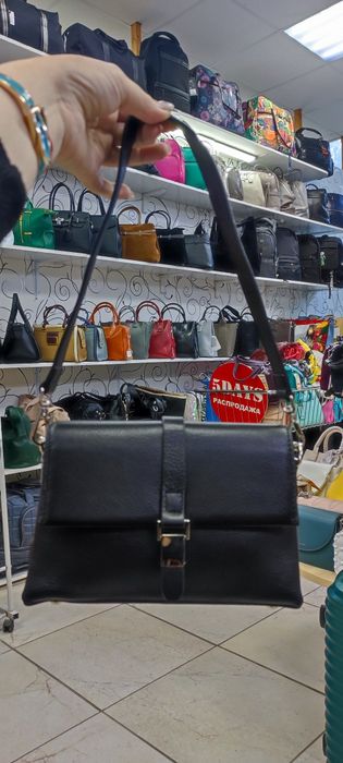 Продам бутик 18 м2 под  любой ассортимент