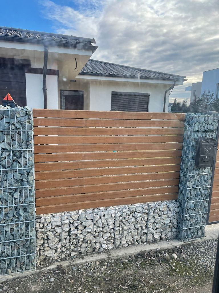 Piatra alba de calcar pentru garduri gabioane amenajări exterioare