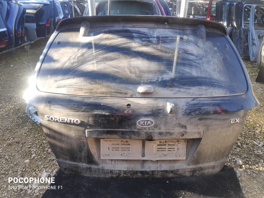 Врата багажник Kia Sorento / Киа Соренто 2005г.Със Забележки!