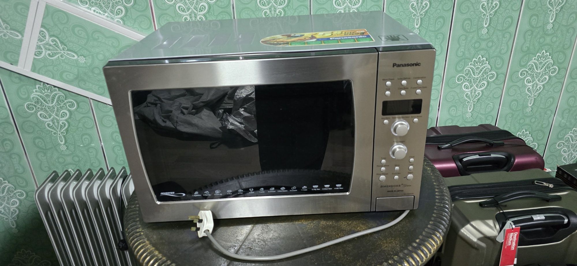 Продается микроволновая печь