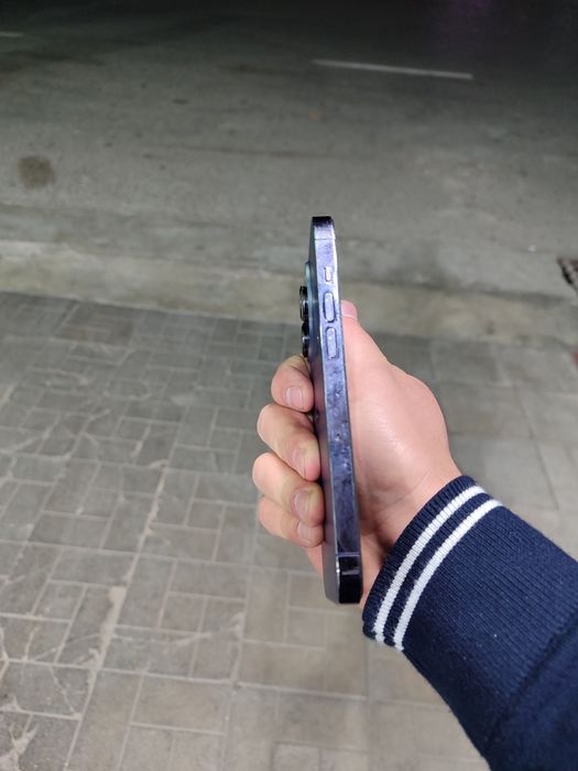 Iphone 14 pro sotiladi gozal