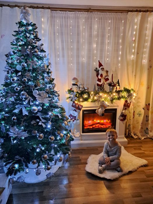 Brad artificial 210 cm