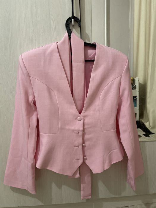 Продам пиджак 44 размера