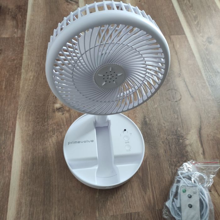 Ventilator cu acumulator, cu picior mare cu rotire 120°